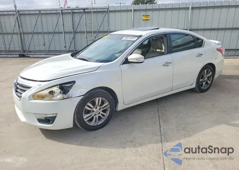 2013 Nissan Altima 2.5 z USA, uszkodzony, nr VIN 1N4AL3AP6DN412897
